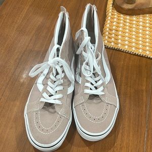 Vans women’s 10 hi-top